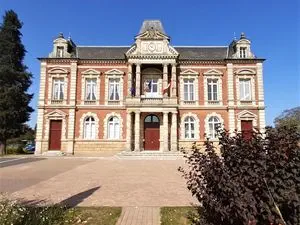 Mairie de Grand Bourgtheroulde