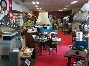 Brocante Broc'n Laval
