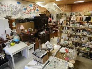 Les Reskapés recyclerie