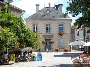 Mairie de Bessines-sur-Gartempe