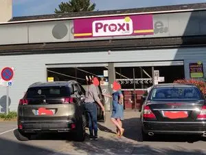 Proxi