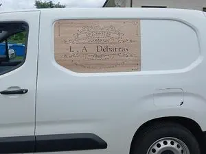L.A Debarras