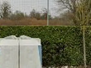 Bennes : Bouteilles Cartons Vêtements