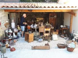 Antiquités brocante 