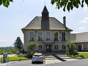Mairie de Magnac-Laval