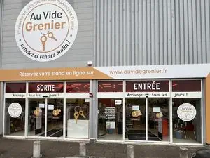 Au Vide Grenier