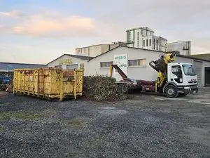 Goodloc service locations de bennes a déchets - débarras maison terrassement démolition Lons Pyrénées-Atlantiques 64 65 40