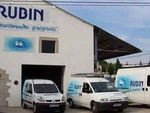 Rubin Aux Services de la Maison
