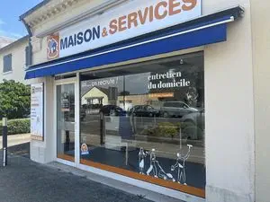 Maison et Services Arnage | Ménage, repassage, jardinage, nettoyage des vitres