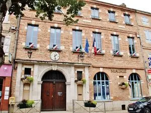 Mairie de Beaumont-de-Lomagne