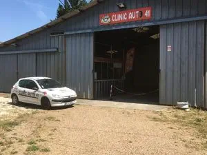 Clinic Auto 41