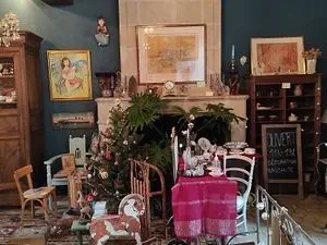 DANS MA MAISON