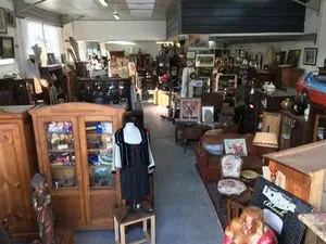 Brocante - Dépôt vente de Jaunay-Marigny