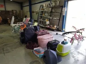 Pyrénées Vide Grenier / Les Magasins Bric ada Brac