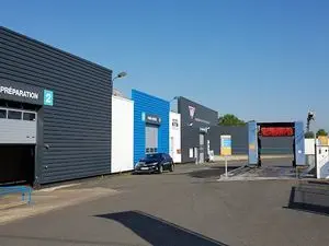 PLUCHON AUTOMOBILES