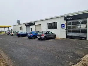 Renault garage Manevy