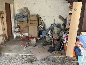 MEUCHE DÉBARRAS & NETTOYAGE – Maisons, caves, greniers et boutiques pour professionnels et particuliers, partout en Gironde.