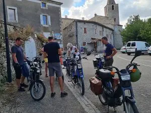 Mobylettes tour