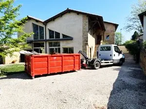 SL Location Benne Lyon - Location de benne et débarras tous déchets, gravats, nettoyage chantier Lyon, Grand Lyon, Beaujolais